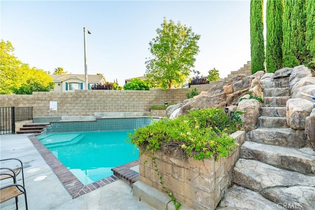 40209 Chelsea Ct, Palmdale, CA 93551 - view of pool featuring a fenced backyard