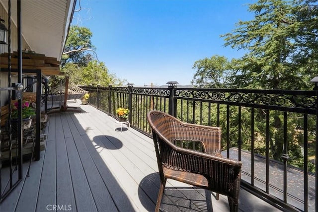 182 Darfo Dr, Crestline, CA 92325 - view of deck