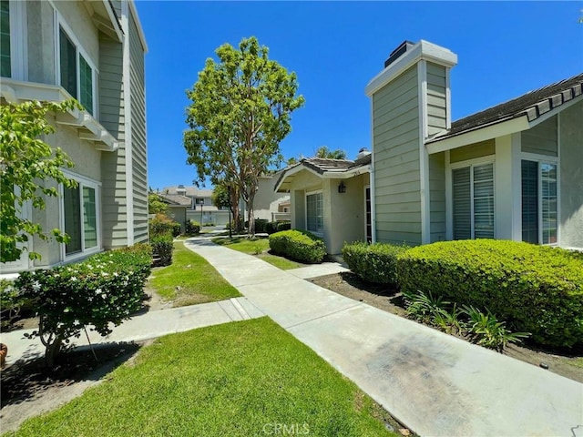 2014 W Hartford Pl Unit 58, Anaheim, CA 92801 - view of green lawn