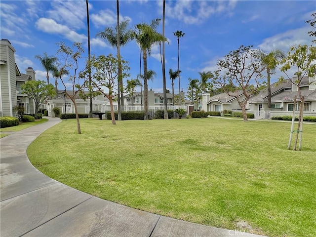 2014 W Hartford Pl Unit 58, Anaheim, CA 92801 - view of property's community with a residential view and a lawn