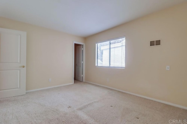 2917 C St Unit 186, San Diego, CA 92102 - carpeted empty room with baseboards