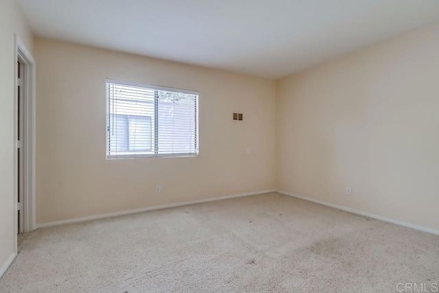 2917 C St Unit 186, San Diego, CA 92102 - carpeted empty room featuring baseboards