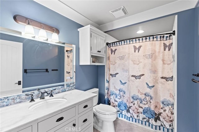 10270 Santa Ana Rd, Atascadero, CA 93422 - bathroom with vanity, tile patterned flooring, and curtained shower