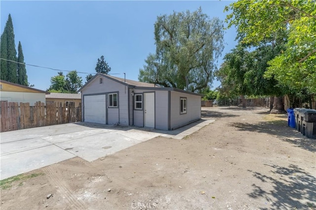 10010 Cedar Ave, Bloomington, CA 92316 - view of outbuilding with driveway