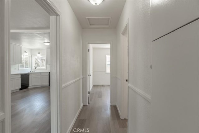 10010 Cedar Ave, Bloomington, CA 92316 - hall featuring light wood-type flooring