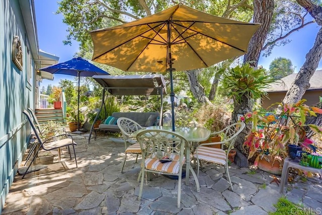 1750 W Citracado Pkwy Unit 157, Escondido, CA 92029 - view of patio featuring outdoor dining area