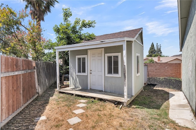 10480 Bryan St, Riverside, CA 92505 - view of outbuilding with a fenced backyard