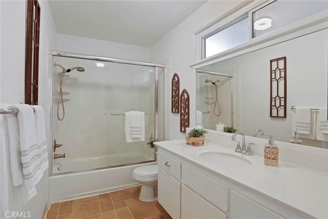 4440 Eagle Peak Rd Unit A, Concord, CA 94521 - bathroom featuring vanity and enclosed tub / shower combo