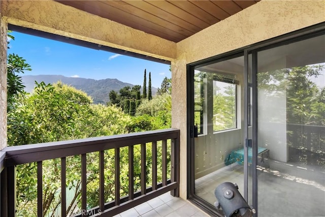 3654 4th Ave, La Crescenta, CA 91214 - balcony with a mountain view
