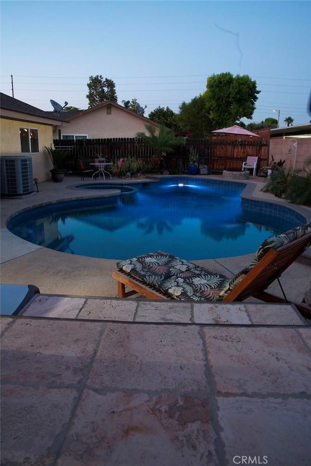 11116 Wayfield Rd, Riverside, CA 92505 - view of swimming pool featuring a patio area and a fenced backyard