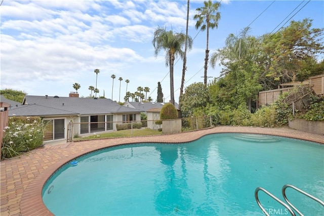 10868 Willowcrest Pl, Studio City, CA 91604 - view of swimming pool with a patio