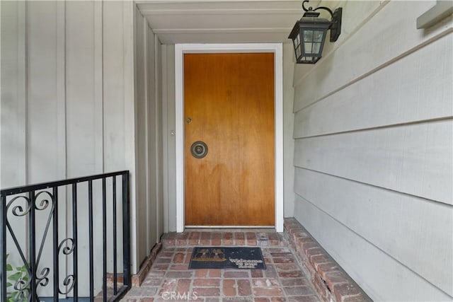 10868 Willowcrest Pl, Studio City, CA 91604 - entrance to property
