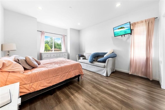 418 N Dalton Ave, Azusa, CA 91702 - bedroom with wood finished floors and recessed lighting