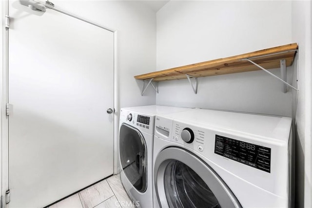 418 N Dalton Ave, Azusa, CA 91702 - laundry area featuring washer and clothes dryer