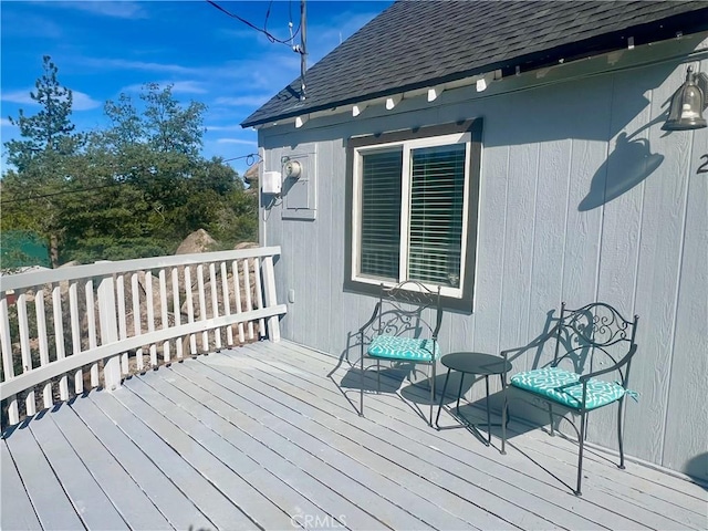 2226 Evans Dr, Arrowbear, CA 92382 - view of deck