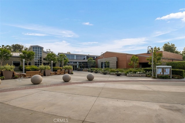 27815 Sheffield, Mission Viejo, CA 92692 - surrounding community