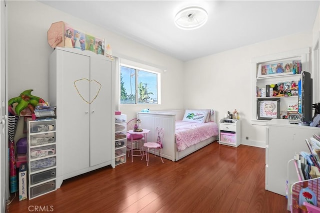 1067 N Wilton Pl, Los Angeles, CA 90038 - bedroom with wood finished floors