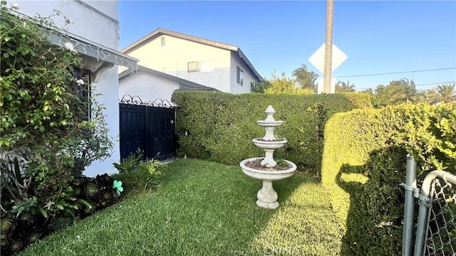11053 Elmcrest St, El Monte, CA 91731 - view of yard