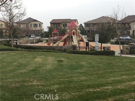 629 E Gardenia Dr, Azusa, CA 91702 - community playground with a yard