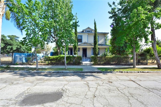 724 W 2nd St, Pomona, CA 91766 - view of front facade featuring a porch