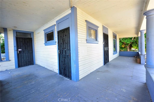 724 W 2nd St, Pomona, CA 91766 - view of covered porch