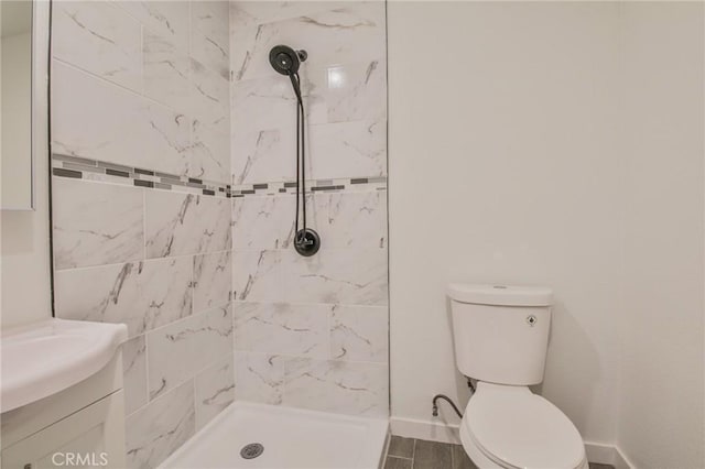 1962 E 114th St, Los Angeles, CA 90059 - full bathroom featuring vanity and a tile shower