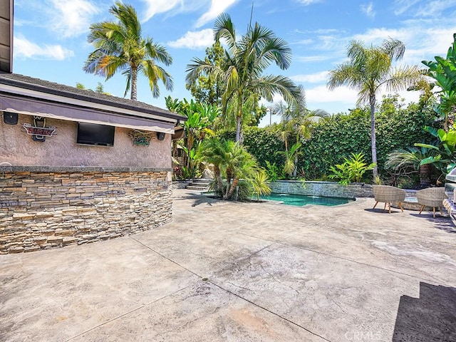 26302 Via Logrono, Mission Viejo, CA 92691 - swimming pool with a patio area