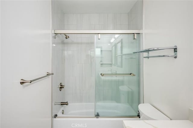 1038 N Columbus Ave, Glendale, CA 91202 - full bath with toilet and shower / bath combination with glass door