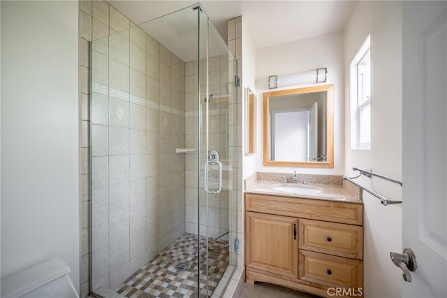 1038 N Columbus Ave, Glendale, CA 91202 - full bath with a stall shower and vanity
