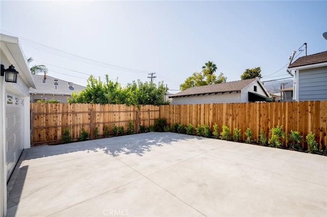 1038 N Columbus Ave, Glendale, CA 91202 - fenced backyard featuring a patio