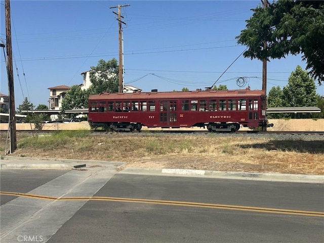942 Front St, Perris, CA 92570 - exterior space