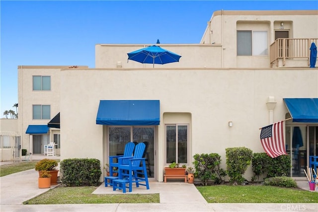 711 Pacific Coast Unit 109, Huntington Beach, CA 92648 - photo 4