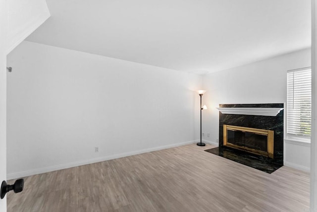 155 Countrywood Ln, Encinitas, CA 92024 - unfurnished living room featuring wood finished floors and a fireplace