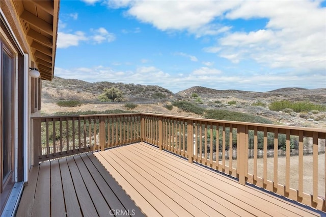 5 Vista Loreta, Lake Elsinore, CA 92532 - deck with a mountain view