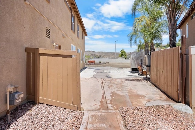 5 Vista Loreta, Lake Elsinore, CA 92532 - view of patio / terrace