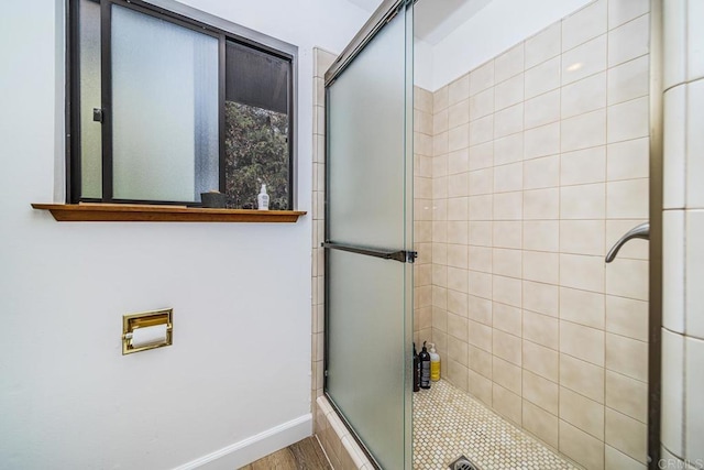 2278 Casitas Del Sol, Fallbrook, CA 92028 - bathroom featuring a tile shower and baseboards