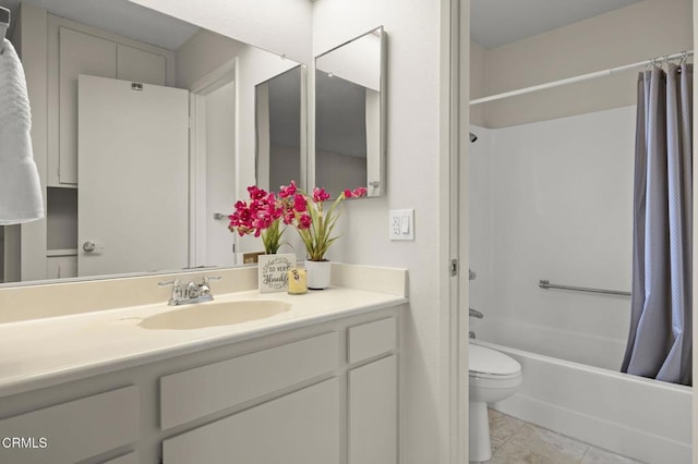 13208 Village 13 Unit 13, Camarillo, CA 93012 - bathroom with vanity, shower / bath combination with curtain, and tile patterned flooring