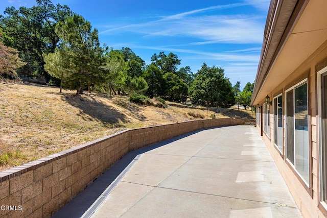 30100 Sunland Way, Tehachapi, CA 93561 - view of patio