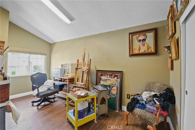 1943 Horseshoe Cir, Placentia, CA 92870 - sitting room featuring wood finished floors, lofted ceiling, and a textured ceiling