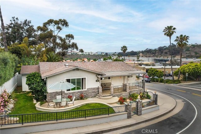 1413 Avenida De La Estrella, San Clemente, CA 92672 - single story home featuring stucco siding, stone siding, and a porch