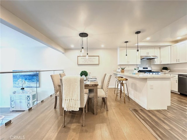 4723 La Villa Marina Unit F, Marina Del Rey, CA 90292 - dining space featuring light wood finished floors and recessed lighting