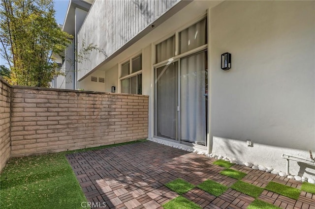 4723 La Villa Marina Unit F, Marina Del Rey, CA 90292 - view of patio