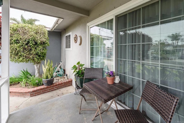522 Garfield St, Oceanside, CA 92054 - view of patio / terrace
