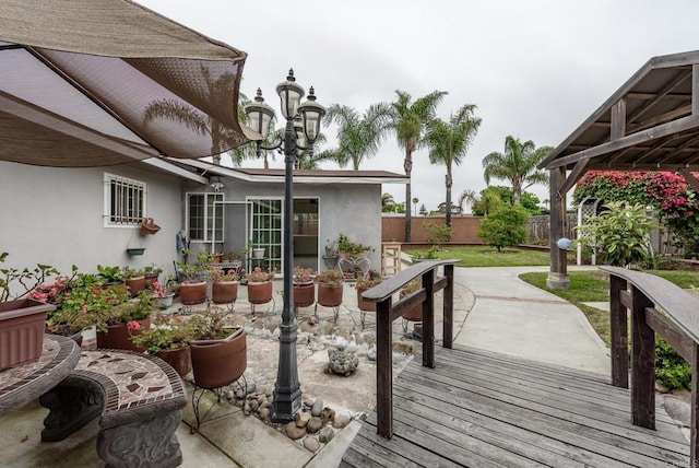 522 Garfield St, Oceanside, CA 92054 - deck with a fenced backyard and a patio