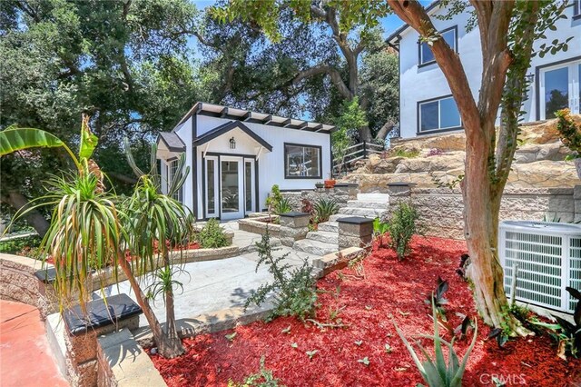 3264 E Holt Ave, West Covina, CA 91791 - view of yard featuring an outbuilding