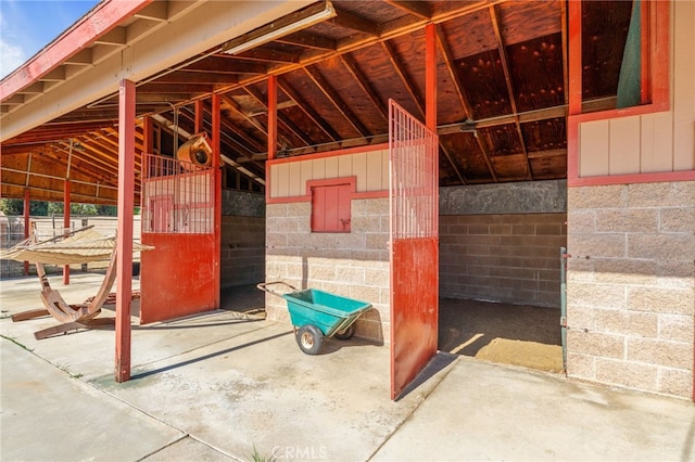 2041 Caballeros Rd, Norco, CA 92860 - view of horse barn