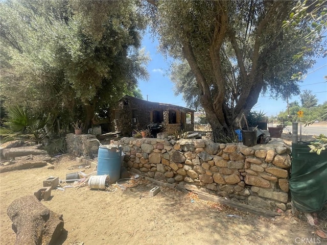 7891 Minnesota Rd, Corona, CA 92881 - view of yard