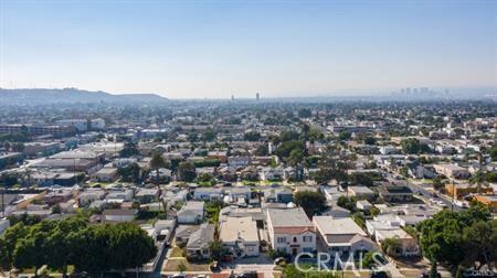 3025 Edgehill Dr, Los Angeles, CA 90018 - photo 17