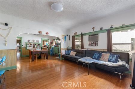 3025 Edgehill Dr, Los Angeles, CA 90018 - photo 11