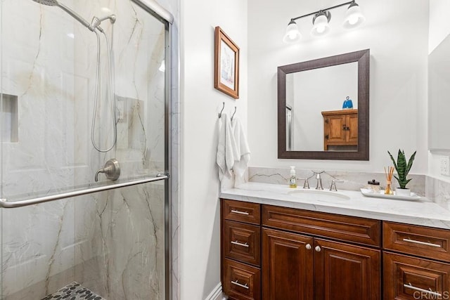 10166 Rancho Roble Rd, Escondido, CA 92026 - full bath with a marble finish shower and vanity